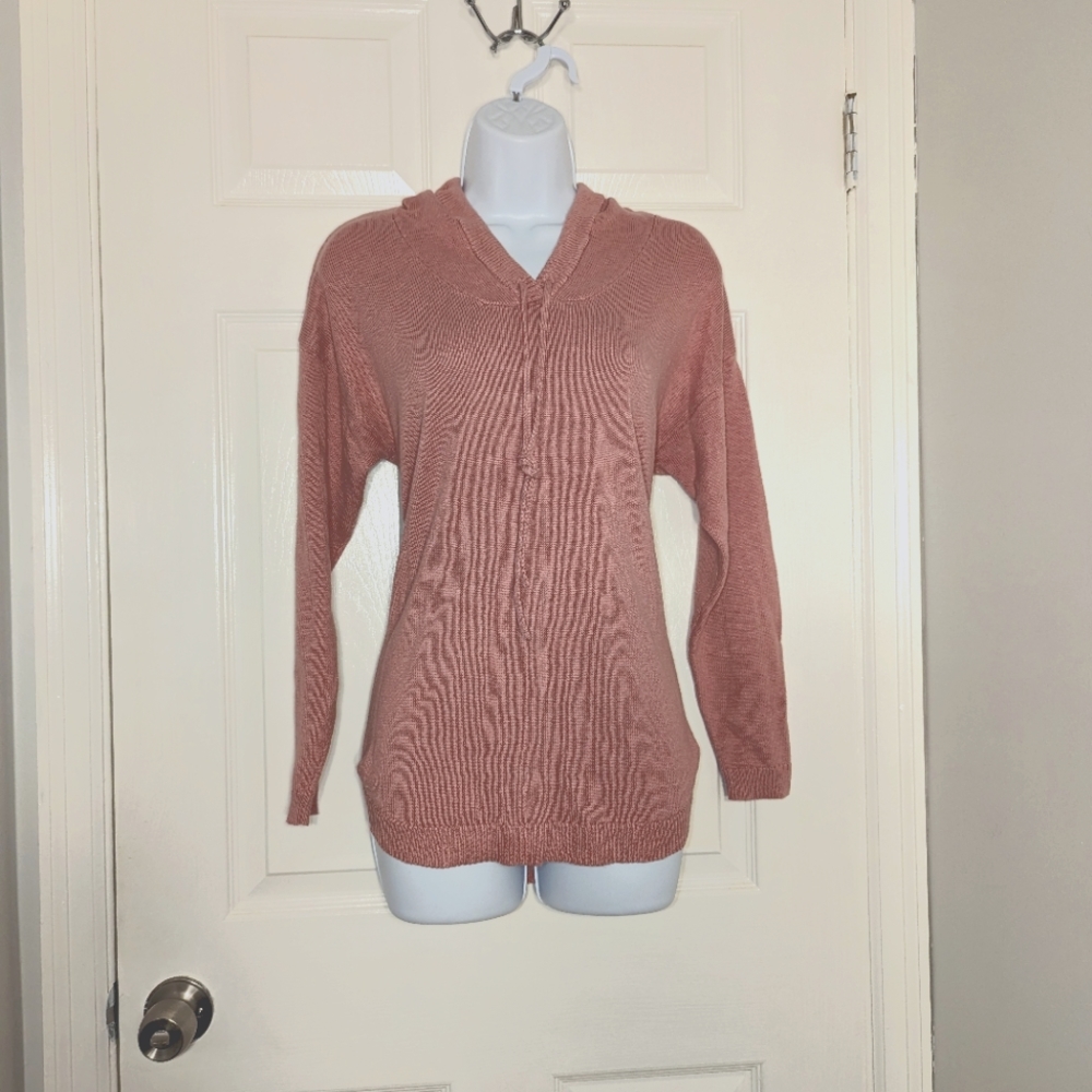 Hooded sweater